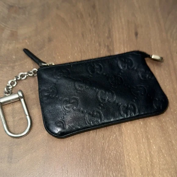 Gucci Guccissma leather embossed key chain coin wallet holder - Picture 10 of 10